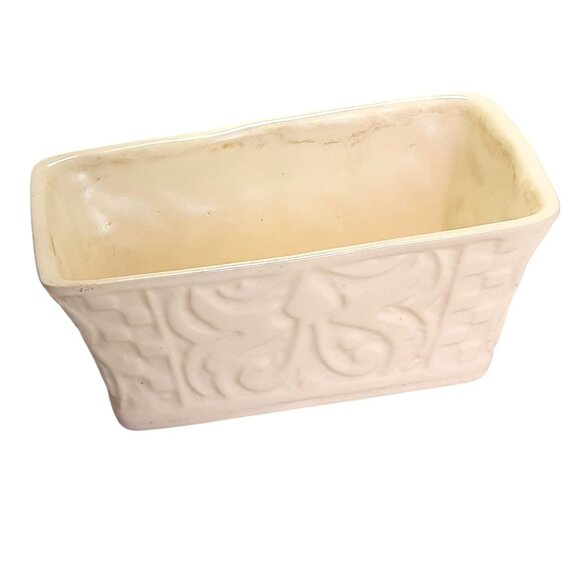 Vintage USA Cream Ceramic Rectangular Planter with Embossed Floral & Swirl Desig - Picture 1 of 7